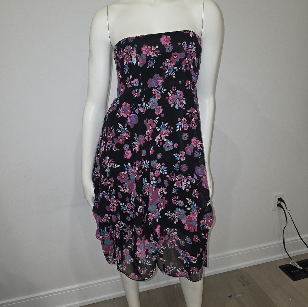 Sister's Point Strapless floral midi dress Wuth Smoked Back  M